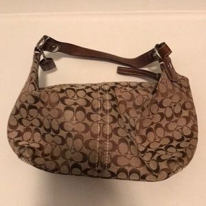 Small Coach bag, great condition hardly used.